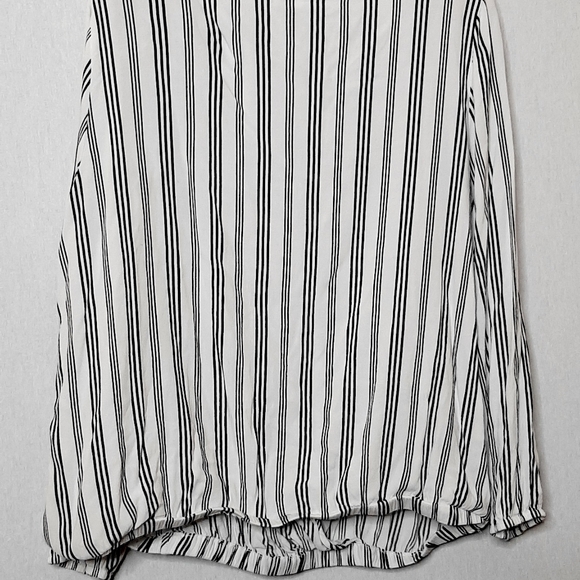 Torrid blouse - Picture 6 of 11